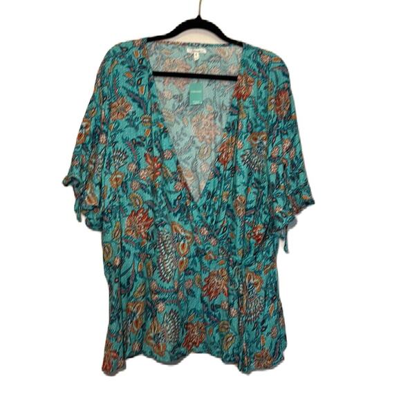 Maurices Floral Faux Wrap Short Sleeve Top Blouse Size 4X - Picture 1 of 10